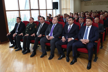 28 May - Müstəqillik Günü qeyd edilib.