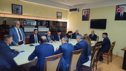 “Şəhərsalma və Memarlıq İli” çərçivəsində “Şəhərsalma və memarlıq: Kəlbəcərin müasir inkişafı və milli memarlıq ənənələri” mövzusunda dəyirmi masa keçirilib