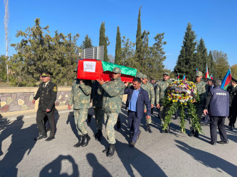 Birinci Qarabağ müharibəsinin şəhidi Mustafayev Möhübbət Qənimət oğlu torpağa tapşırılıb.