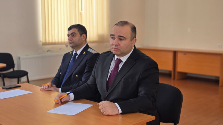 Kəlbəcər rayon İcra Hakimiyyətinin başçısı Azər Qocayev, Kəlbəcər rayon Prokuroru İlkin İsmayılov Zaqatala şəhəri,Məcburi köçkün qəsəbəsi, Mədəniyyət evinin inzibati binasında həmin ərazidə yaşayan vətəndaşlar üçün səyyar-görüş qəbulunu keçirib.