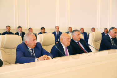 “Konstitusiya və Suverenlik ili”çərçivəsində  “Ümummilli Lider Heydər Əliyev müstəqil Azərbaycan Konstitusiyasının    müəllifidir”    mövzusunda   tədbir keçirlilib.