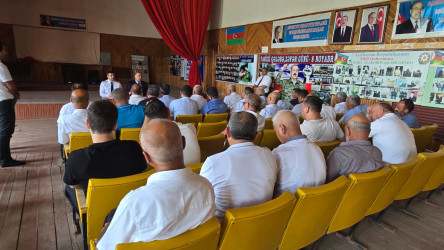 Kəlbəcər rayon İcra Hakimiyyətinin başçısı Azər Qocayev, Kəlbəcər rayon Prokuroru İlkin İsmayılov Biləsuvar rayonu Səmədabad  kəndi, Səmədabad  kənd  Klubunun inzibati binasında həmin ərazidə yaşayan vətəndaşlar üçün səyyar-görüş qəbulunu keçirib.