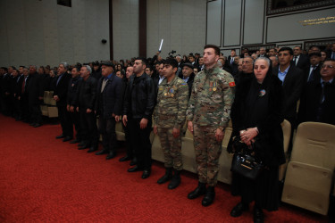 Aşıq Şəmşirin anadan olmasının 133 illiyinə həsr olunmuş  “Dədə öyüdlərinin söz işığında” adlı tədbir keçirilib.