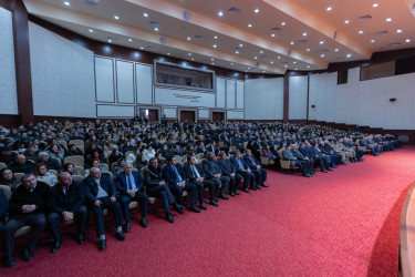 Kəlbəcər Rayon İcra Hakimiyyəti başçısının 2025-ci ilin sosial-iqtisadi inkişafın yekunları və qarşıda duran vəzifələrə həsr olunmuş hesabat yığıncağı keçirilib.