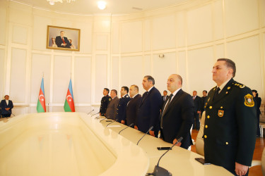 “Konstitusiya və Suverenlik ili”çərçivəsində  “Ümummilli Lider Heydər Əliyev müstəqil Azərbaycan Konstitusiyasının    müəllifidir”    mövzusunda   tədbir keçirlilib.