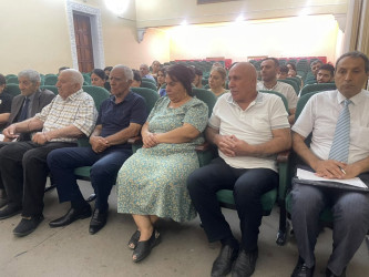 Kəlbəcər Rayon İcra Hakimiyyətinin başçısı Azər Qocayev Sumqayıt şəhər N.Nərimanov adına Mədəniyyət Mərkəzində həmin ərazidə yaşayan vətəndaşlar üçün səyyar-görüş qəbulunu keçirib
