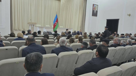 Kəlbəcər rayon İcra Hakimiyyətinin başçısı Azər Qocayev, YAP Kəlbəcər rayon təşkilatının sədri Həbib Misirov Bərdə şəhəri,Bərdə Regional Mədəniyyət İdarəsinin inzibati binasında həmin ərazidə yaşayan vətəndaşlar üçün səyyar-görüş qəbulunu keçirib.