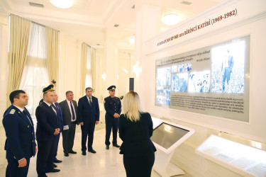 “Konstitusiya və Suverenlik ili”çərçivəsində  “Ümummilli Lider Heydər Əliyev müstəqil Azərbaycan Konstitusiyasının    müəllifidir”    mövzusunda   tədbir keçirlilib.