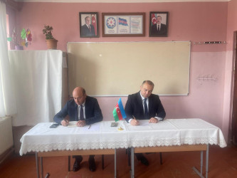 Kəlbəcər rayon İcra Hakimiyyətinin başçısı Azər Qocayev Abşeron rayonu, Masazır qəsəbəsində müvəqqəti fəaliyyət göstərən Kəlbəcər rayon 56 nömrəli tam orta məktəbin inzibati  binasında həmin ərazidə yaşayan vətəndaşlar üçün  qəbul keçirib.