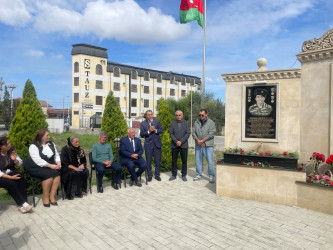 27 sentyabr “Anım Günü” ilə əlaqədar Vətən müharibəsi şəhidi Məhərrəmli Fuad Füzuli oğlunun məzarı və ailəsi ziyarət edilib