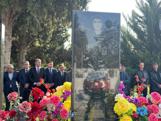 Vətən müharibəsi şəhidi, mayor Mikayılov Azər Əmrah oğlunun ailəsi və məzarı ziyarət edilib.