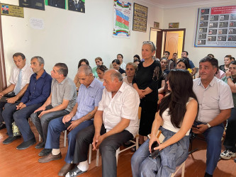 Kəlbəcər rayon İcra Hakimiyyətinin başçısı Azər Qocayev Abşeron rayonu, Xırdalan şəhərində  yaşayan vətəndaşlar üçün səyyar-görüş qəbulunu keçirib.