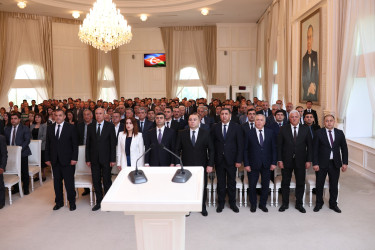 “Şəhərsalma və memarlıq ili”çərçivəsində “Ümummilli Lider Heydər Əliyevin respublikaya rəhbərlik etdiyi illər  Azərbaycan şəhərsalma və memarlığının inkişafında xüsusi mərhələ təşkil edir” mövzusunda  tədbir keçirilib.