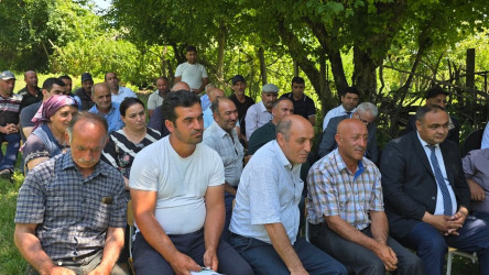 Kəlbəcər rayon İcra Hakimiyyətinin başçısı Azər Qocayev, Kəlbəcər rayon Prokuroru İlkin İsmayılov Ağsu rayonu, Hinqar kəndi, Hinqar kənd orta məktəbin  inzibati binasında  həmin ərazidə yaşayan vətəndaşlar üçün səyyar-görüş qəbulunu keçirib.