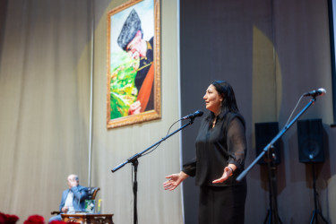 Aşıq Şəmşirin anadan olmasının 133 illiyinə həsr olunmuş  “Dədə öyüdlərinin söz işığında” adlı tədbir keçirilib.