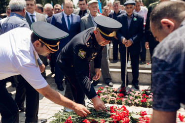 Birinci Qarabağ müharibəsində itkin düşən  Gəncə  Şəhidlər xiyabanında 31 il əvvəl naməlum şəhid kimi dəfn edilmiş, kimliyi bir qədər əvvəl müəyyənləşdirilən Məmmədov Hafiz Qədim oğlunun məzarı abadlaşdırılıb.