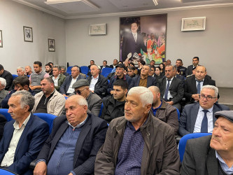 Kəlbəcər rayon İcra Hakimiyyətinin başçısı Azər Qocayev İsmayıllı rayonu, İsmayıllı rayon Uşaq və Gənclər Kitabxanasının akt zalının inzibati binasında həmin ərazidə yaşayan vətəndaşlar üçün səyyar-görüş qəbulunu keçirib.