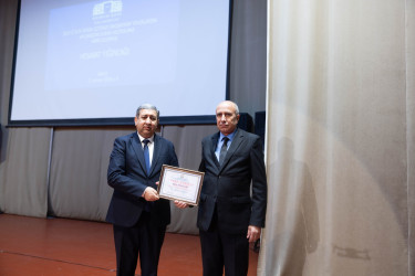 Kəlbəcər Rayon İcra Hakimiyyəti başçısının 2025-ci ilin sosial-iqtisadi inkişafın yekunları və qarşıda duran vəzifələrə həsr olunmuş hesabat yığıncağı keçirilib.