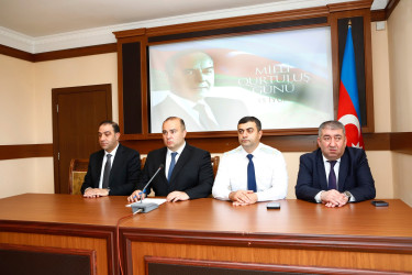 “Şəhərsalma və memarlıq ili”çərçivəsində  “15 İyun- Milli Qurtuluşdan başlayan inkişaf və yüksəliş yolu” mövzusunda tədbir keçirilib.
