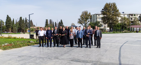 27 Sentyabr – Anım Günü ilə əlaqədar Gəncə Memorial Kompleksi ziyarət edilib