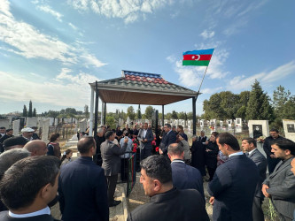 27 sentyabr “Anım Günü” ilə əlaqədar şəhid Mönsümzadə Orxan Səfiyar  oğlunun ailəsi və məzarı ziyarət edilib.