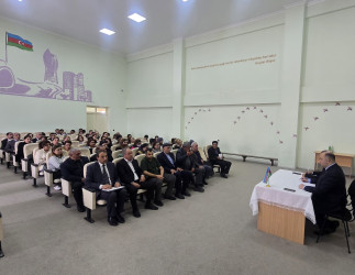 Kəlbəcər rayon İcra Hakimiyyətinin başçısı Azər Qocayev Bakı şəhəri, Qaradağ rayonu, Qobu Park-2 köçkün qəsəbəsində yaşayan vətəndaşlar üçün səyyar-görüş qəbulunu keçirib.