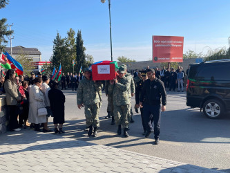 Birinci Qarabağ müharibəsinin şəhidi Mustafayev Möhübbət Qənimət oğlu torpağa tapşırılıb.