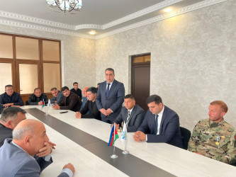 YAP Kəlbəcər rayon təşkilatı tərəfindən “Konstitusiya və Suverenlik İli” çərçivəsində 8 Noyabr – Zəfər Günü münasibətilə  4 noyabr 2025-ci il tarixində  Zəfərin təntınəsi mövzusunda tədbir keçirilmişdir.