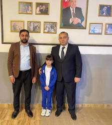 İcra Hakimiyyətinin başçısı Azər Qocayev Bakı şəhəri, Suraxanı rayonu, Kəlbəcər rayon 23 nömrəli tam orta məktəbin inzibati binasında həmin ərazidə yaşayan vətəndaşlar üçün səyyar-görüş qəbulunu keçirib.