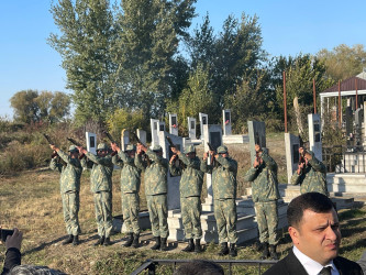 Birinci Qarabağ müharibəsinin şəhidi Mustafayev Möhübbət Qənimət oğlu torpağa tapşırılıb.