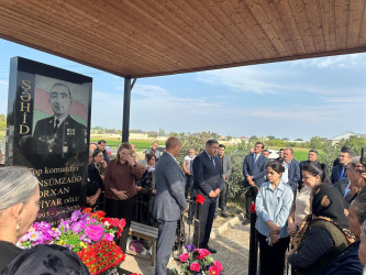 27 sentyabr “Anım Günü” ilə əlaqədar şəhid Mönsümzadə Orxan Səfiyar  oğlunun ailəsi və məzarı ziyarət edilib.