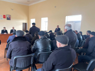 Kəlbəcər rayon İcra Hakimiyyətinin başçısı Azər Qocayev, Kəlbəcər rayon Prokuroru İlkin İsmayılov Şəki rayonu, Çələbixan qəsəbəsi, Çələbixan qəsəbə Mədəniyyət evinin inzibati binasında həmin ərazidə yaşayan vətəndaşlar üçün səyyar-görüş qəbulunu keçirib.