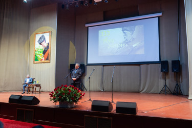 Aşıq Şəmşirin anadan olmasının 133 illiyinə həsr olunmuş  “Dədə öyüdlərinin söz işığında” adlı tədbir keçirilib.