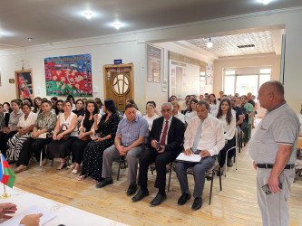 Kəlbəcər rayon İcra Hakimiyyətinin başçısı Azər Qocayev Abşeron rayonu, Masazır qəsəbəsində və həmin əraziyə yaxın yaşayan vətəndaşlar üçün səyyar-görüş qəbulunu keçirib.