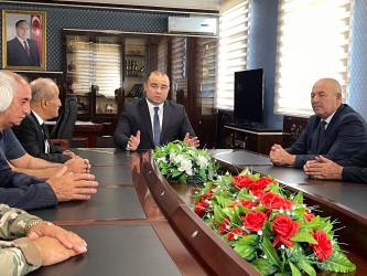 Kəlbəcər Rayon İcra Hakimiyyətinin başçısı Azər Qocayev İctimai Şuranın yeni seçilmiş heyəti ilə görüş keçirib.