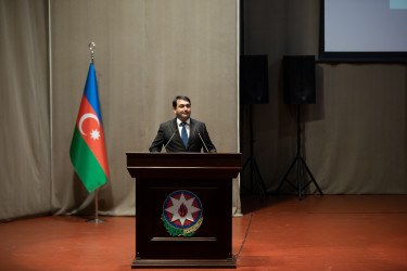 “Son dövrlərdə gənclər arasında artan zorakılıq hallarının qarşısının alınması, pis vərdişlərə qarşı mübarizə yolları, məktəb-uşaq-şagird münasibətlərinin  düzgün qurulması” mövzusunda təhsil işçiləri  ilə konfrans keçirilib.