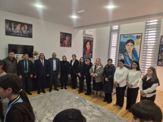 Milli Qəhrəman Hökümə Əliyevanın ailəsi ziyarət edilib.