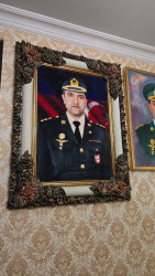 Kəlbəcər rayon İcra Hakimiyyətinin başçısı Azər Qocayev şəhid polkovnik-leytenant  Cəfərov Zaur Hüseyn oğlunun ailəsini ziyarət edib.