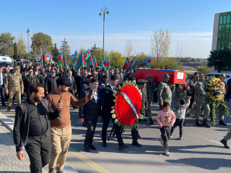 Birinci Qarabağ müharibəsinin şəhidi Mustafayev Möhübbət Qənimət oğlu torpağa tapşırılıb.