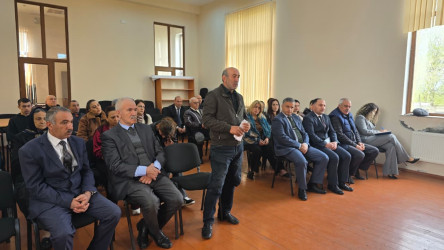 Kəlbəcər rayon İcra Hakimiyyətinin başçısı Azər Qocayev, Kəlbəcər rayon Prokuroru İlkin İsmayılov Zaqatala şəhəri,Məcburi köçkün qəsəbəsi, Mədəniyyət evinin inzibati binasında həmin ərazidə yaşayan vətəndaşlar üçün səyyar-görüş qəbulunu keçirib.