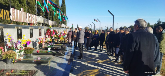 Şəhid Bayramov Samir Elxan oğlunun məzarı ziyarət edilib.