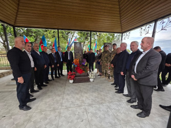 Vətən Müharibəsi şəhidi Abdullayev Həsən Aydın oğlunun ailəsi və məzarı ziyarət edilib.