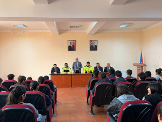 “Yol hərəkəti qaydalarına əməl etmək sizin sağlamığınızı və həyatınızı qoruyur”  mövzusunda maarifləndirici  tədbir keçirilib.