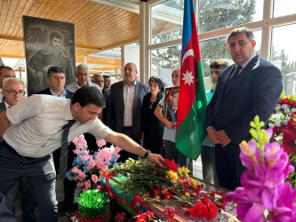 27 sentyabr “Anım Günü” ilə əlaqədar şəhid Bəylərov Seymur Səlyəddin oğlunun ailəsi və məzarı ziyarət edilib.