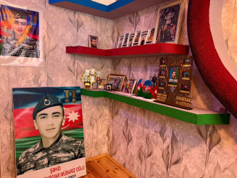 27 sentyabr “Anım Günü” ilə əlaqədar antiterror əməliyyatı  zamanı şəhid olmuş Mehtiyev Şəhriyar Mübariz oğlunun ailəsi və məzarı ziyarət edilib.