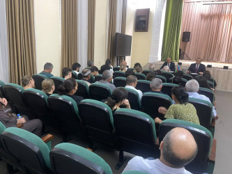 Kəlbəcər Rayon İcra Hakimiyyətinin başçısı Azər Qocayev Sumqayıt şəhər N.Nərimanov adına Mədəniyyət Mərkəzində həmin ərazidə yaşayan vətəndaşlar üçün səyyar-görüş qəbulunu keçirib