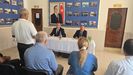 Kəlbəcər rayon İcra Hakimiyyətinin başçısı Azər Qocayev Bakı şəhəri, Sabunçu rayonu, Zabrat-1 qəsəbəsi, Kəlbəcər Rayon 84 nömrəli tam orta məktəbin binasında həmin ərazidə yaşayan vətəndaşlar üçün səyyar-görüş qəbulunu keçirib