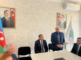 YAP Kəlbəcər rayon təşkilatı tərəfindən “Konstitusiya və Suverenlik İli” çərçivəsində 8 Noyabr – Zəfər Günü münasibətilə  4 noyabr 2025-ci il tarixində  Zəfərin təntınəsi mövzusunda tədbir keçirilmişdir.