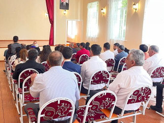 Kəlbəcər rayon İcra Hakimiyyətinin başçısı Azər Qocayev Göygöl rayonu, Çaykənd kəndində yaşayan vətəndaşlar üçün  qəbul keçirib.