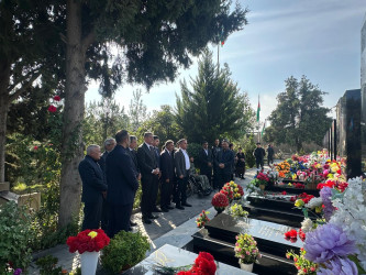 Vətən müharibəsi şəhidi, mayor Mikayılov Azər Əmrah oğlunun ailəsi və məzarı ziyarət edilib.